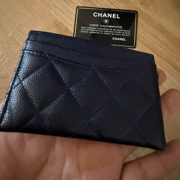 Chanel Navy Quilted Card Holder - Picture 7 of 15